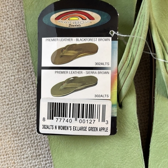 Rainbow Apple Green Dandals Size 8.5-9.5 - Picture 2 of 4